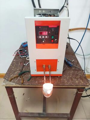 قیمت خوب دستگاه گرمایش القایی فرکانس فوق العاده بالا UF-06A آنلاین