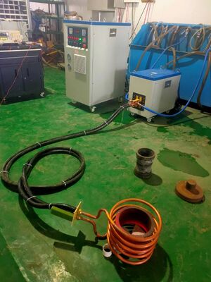 قیمت خوب Mf-120kw دستگاه گرمایش با فرکانس متوسط با اتصال انعطاف پذیر 4m آنلاین