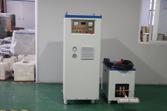 قیمت خوب 3 فاز 380V 440V ماشین خاموشی اندوکسی DSP MF 200KW تجهیزات صنعتی برای درمان گرما برای سخت کردن قطعات فلزی آنلاین